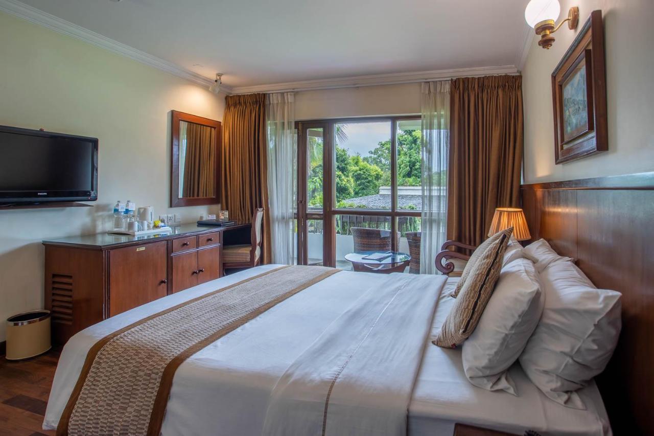 ฟิชเทลลอดจ์ Hotel โพคารา ภายนอก รูปภาพ