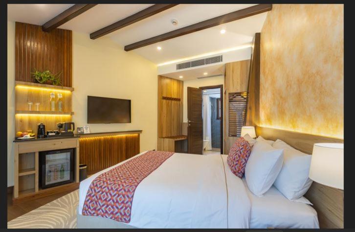ฟิชเทลลอดจ์ Hotel โพคารา ภายนอก รูปภาพ